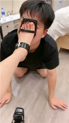 图片[10]_【乔伊】高跟凉鞋碾压踩/虐乳/抽耳光/坐脸窒息/喝圣水_HD绳艺资源