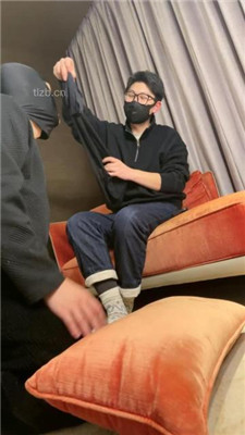 图片[19]_【菜小心】带代驾小哥回酒店-黑丝美腿虐杀-最后情侣主_HD绳艺资源