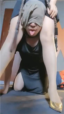 图片[2]_【东营天香百合】跪舔高跟原味肉丝脚_HD绳艺资源