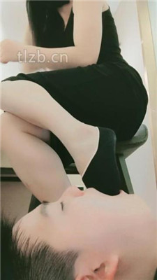 图片[15]_【妮蔻】短靴女神碾压踩/胯下辱/清理脏鞋/深喉/黑船袜捂脸_HD绳艺资源