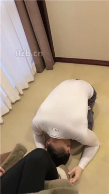 图片[2]_【欣然莫】雪地靴玩虐/耳光/喂食/口水/人体烟灰缸_HD绳艺资源