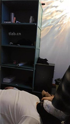 图片[5]_【重庆沐子】嘴叼鞋爬行/清理脏鞋/踩踏臭脚捂脸_HD绳艺资源