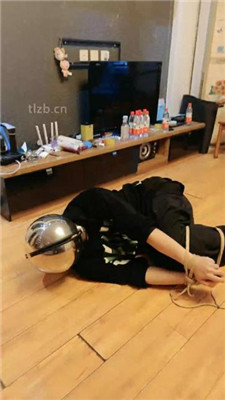 【诗琪】晨起重度刑虐圈养奴才_HD绳艺资源