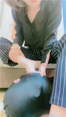 图片[10]_【高傲】臭脚极限插嘴/赏赐圣水_HD绳艺资源