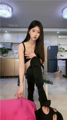 图片[2]_【佳奈】高跟长靴踩地毯/掐乳_HD绳艺资源