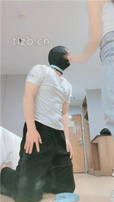 图片[9]_【妮蔻】骑狗脖/提档/腿绞/脏鞋踩踏/插嘴揪耳朵_HD绳艺资源