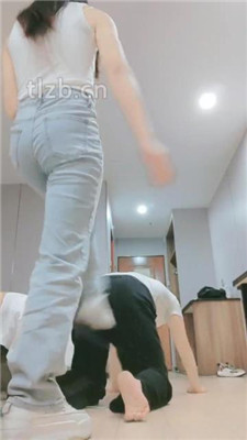 图片[15]_【妮蔻】骑狗脖/提档/腿绞/脏鞋踩踏/插嘴揪耳朵_HD绳艺资源