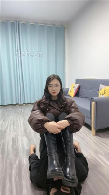 图片[18]_【尤尤子】骑马转胯/长靴踩踏/耳光_HD绳艺资源