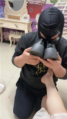 图片[14]_【婪】裸足脚踩水果喂酸奶_HD绳艺资源