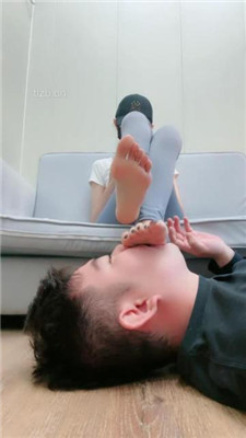 图片[11]_【美娜格格】人体家具奴伺奉主人_HD绳艺资源