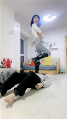 图片[5]_【兔兔大人】长靴重度提档/骑马/长靴踩踏/脚喂酸奶_HD绳艺资源