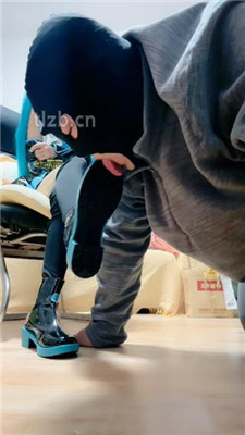 图片[4]_【奶味小仙女】二次元cos女神-跪舔长靴/骑马虐乳/跳踩/舔臭脚_HD绳艺资源