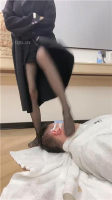 图片[8]_【奶味茶茶】高跟黑丝踩踏/超强深喉插吐_HD绳艺资源