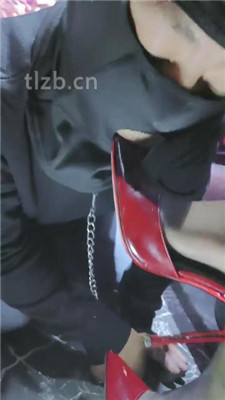 图片[18]_【昭玥】公开处刑-和闺蜜KTV玩弄小三母狗【上】_HD绳艺资源