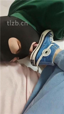 图片[3]_【颜可】学生S-帆布鞋白棉袜辱哥哥_HD绳艺资源