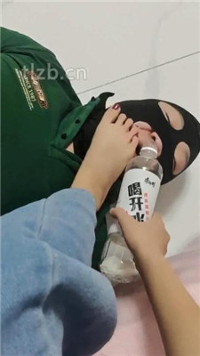 图片[7]_【颜可】学生S-帆布鞋白棉袜辱哥哥_HD绳艺资源