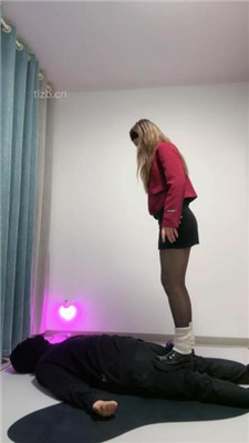 图片[20]_【樱子大人】多角度重度提档/舌头刷鞋底/踩踏_HD绳艺资源