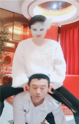 图片[2]_【伯爵】圈养犬化-高难度挑战蛇鞭/耳光/踢踹/清理靴子_HD绳艺资源