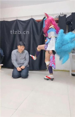 【冰诺】cos女主-动漫S-重度虐打贱奴_HD绳艺资源