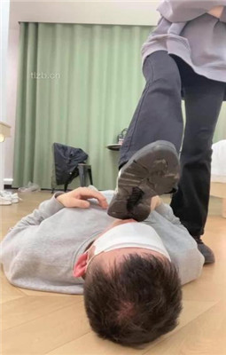 图片[6]_【奶味茶茶】手脚耳光-舔脏鞋底/口水喷脸/深喉_HD绳艺资源