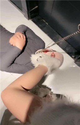 图片[10]_【cc.s】毛短靴踩虐/狗链遛狗/臭白袜脚捂脸_HD绳艺资源