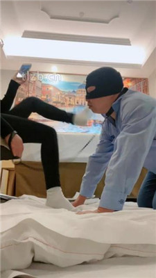 图片[4]_【七七】坐脸窒息/闻舔超臭白棉袜【完整版】_HD绳艺资源