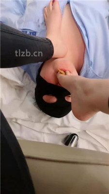 图片[13]_【七七】坐脸窒息/闻舔超臭白棉袜【完整版】_HD绳艺资源