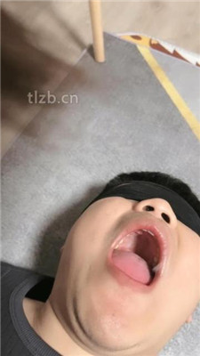 图片[4]_【若冰】仔细跪舔原味裸足脚趾_HD绳艺资源