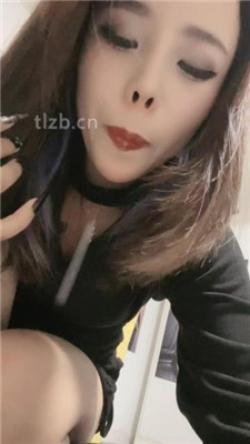 图片[13]_【若冰】仔细跪舔原味裸足脚趾_HD绳艺资源