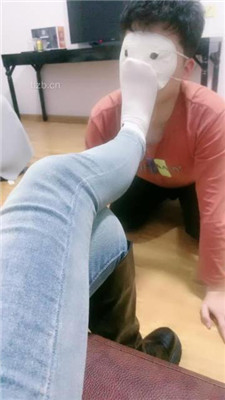 图片[14]_【蜜糖情侣】耳光暴打/舔脏长靴/骑马转胯/踩踏_HD绳艺资源