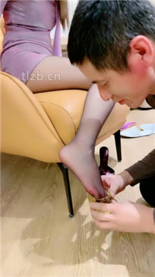 图片[8]_【浅夏大大】超级骚紫高跟黑丝美腿虐杀_HD绳艺资源