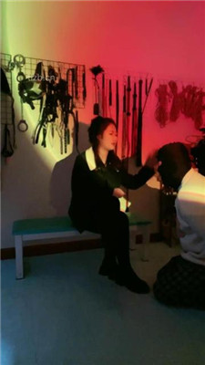 【月亮绳缚】暗黑刑房-耳光/训练/提档/挠脚心_HD绳艺资源