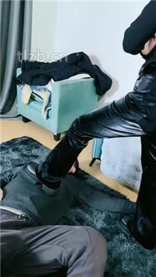 图片[9]_【幽魅】狂抽耳光不轻饶_HD绳艺资源