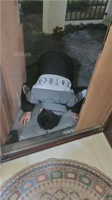 【yukis】深夜狗来吃剩饭_HD绳艺资源