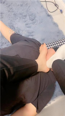 图片[7]_【希雅】白袜脚全体重踩踏【完整版】_HD绳艺资源