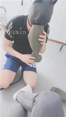 图片[13]_【果儿】训练/转胯爬行/品尝圣水/臭脚捂脸_HD绳艺资源