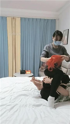 【朱迪】双S-大一学生狗初次体验绳艺技巧窒息【双视角版】_HD绳艺资源