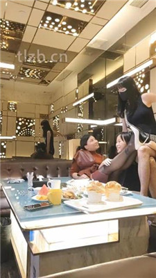 图片[2]_【艳主】KTV-第一次和女素人戏耍闺蜜_HD绳艺资源