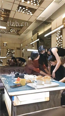 图片[3]_【艳主】KTV-第一次和女素人戏耍闺蜜_HD绳艺资源