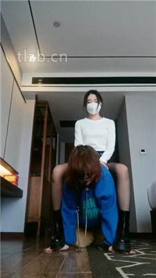 图片[4]_【爱可呀】母猪闺蜜给我清理脏鞋子_HD绳艺资源