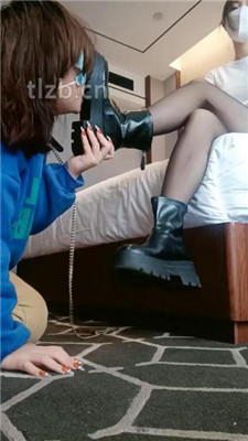 图片[7]_【爱可呀】母猪闺蜜给我清理脏鞋子_HD绳艺资源