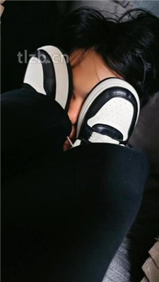 图片[7]_【奶味小仙女】踩踏火车上的地毯狗_HD绳艺资源