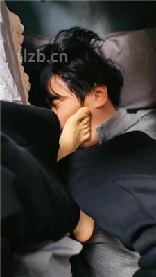 图片[13]_【奶味小仙女】踩踏火车上的地毯狗_HD绳艺资源