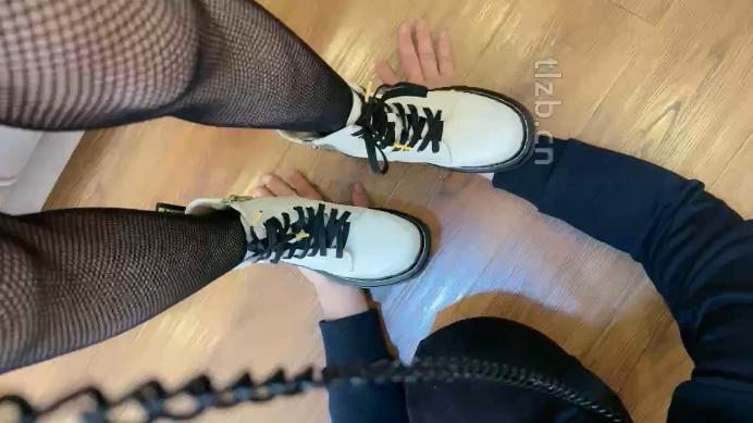 图片[8]_【zaizz】短靴网袜诱惑舔_HD绳艺资源