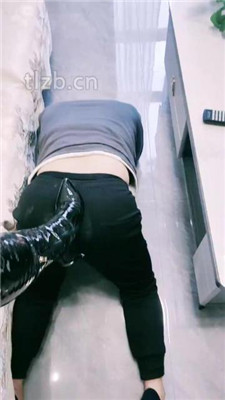 图片[4]_【丝丝】长靴-黑丝高跟踩虐-虐乳训练【完整版】_HD绳艺资源