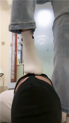 图片[9]_【美娜格格】气味控制-白袜塞嘴重度耳光_HD绳艺资源