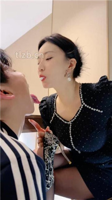 图片[20]_【潘妮绳艺导师】喂口水/黑丝高跟美腿踩虐_HD绳艺资源