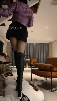 图片[7]_【亚兮】模特S-白袜塞嘴/骑马/长靴踩虐/坐脸窒息/绳艺技巧_HD绳艺资源