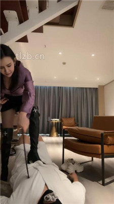 图片[8]_【亚兮】模特S-白袜塞嘴/骑马/长靴踩虐/坐脸窒息/绳艺技巧_HD绳艺资源