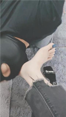 图片[2]_【灵竹】反绑艺术舔脚/胯下辱/闻舔高跟_HD绳艺资源